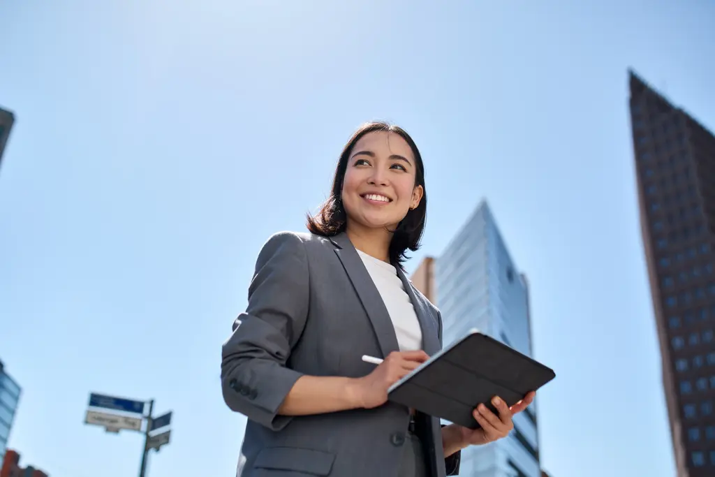 shutterstock_2177147503.webp Cultura organizzativa vincente: 6 strategie per leader efficaci
